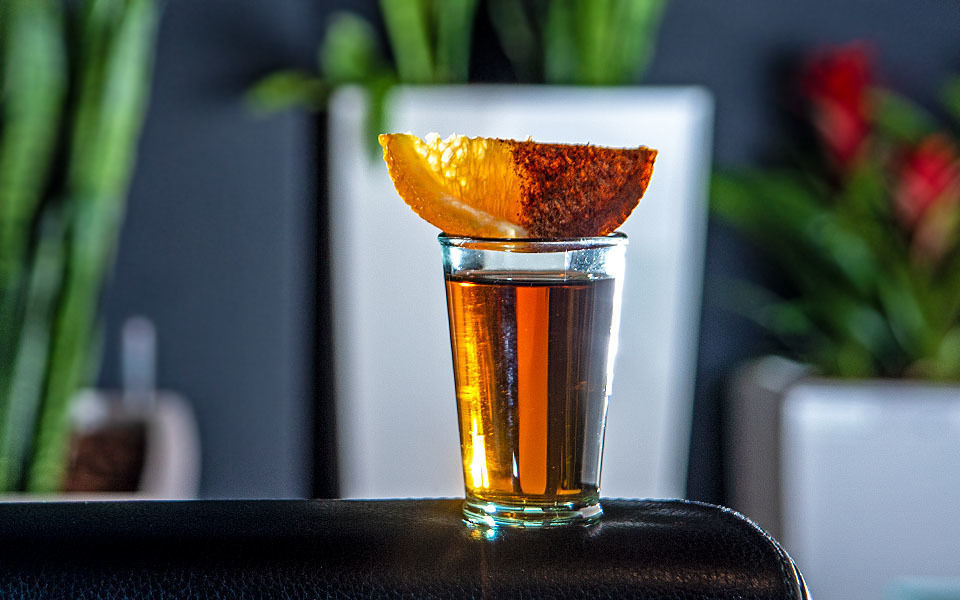 Коктейль Би-блэк